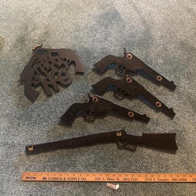Cowboy Iron decro lot