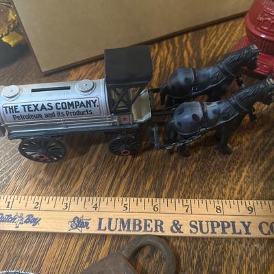Iron decor lot