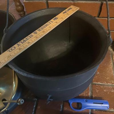 Cast iron kettle and Vintage Griswold #7 Cast Iron Waffle Iron