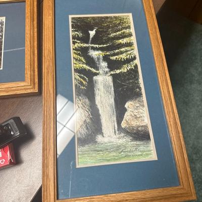 office supplies, art work, trash can