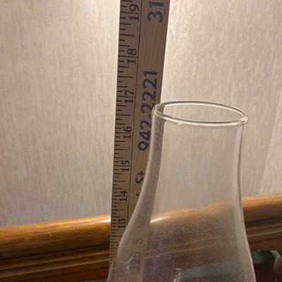 1930'S COLEMAN MODEL 150 KEROSENE VASE LAMP WITH BLACK BASE Oil lamp and glass jars