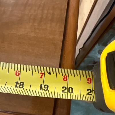 Early American Style Storage Dresser w. 7 Draws