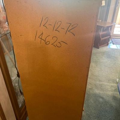 Early American Style Storage Dresser w. 7 Draws