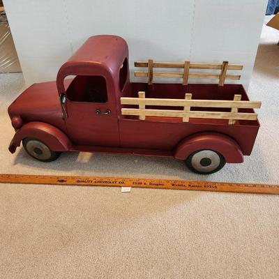 Home decor 34 inch Rustic red metal truck