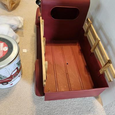 Home decor 34 inch Rustic red metal truck