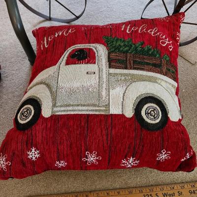 Metal Rustic Truck Classic Home Decor Christmas lot