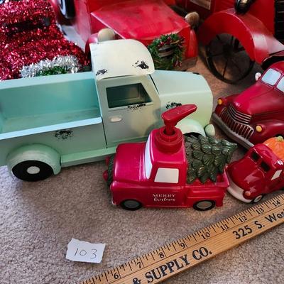 Christmas Decor Truck lot