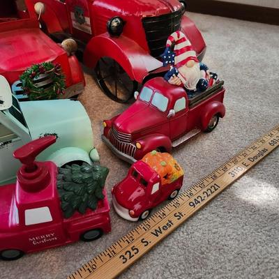 Christmas Decor Truck lot