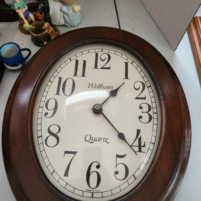 Miscellaneous house decor lot including clocks and figurines