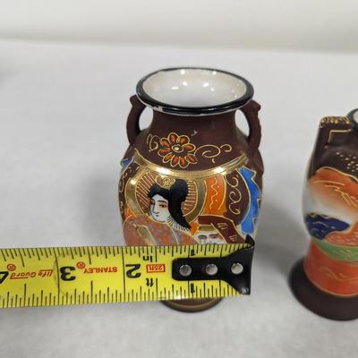 Hand Painted Satsuma Moriage Japan Porcelain Vases