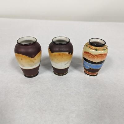Hand Painted Satsuma Moriage Japan Porcelain Vases