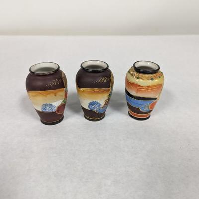 Hand Painted Satsuma Moriage Japan Porcelain Vases