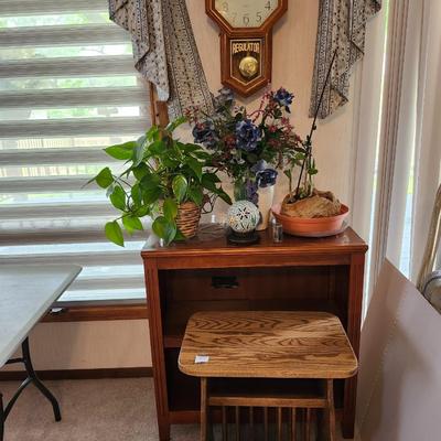 Bookcase /Shelf, Solid Wood Magazine rack/table, Live plant, Clock Home decor