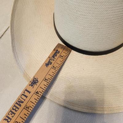 natural colored straw cowboy hat Size 7 1/2, Bailey and resiston