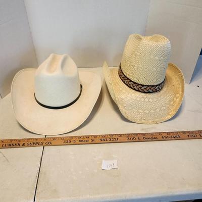 natural colored straw cowboy hat Size 7 1/2, Bailey and resiston