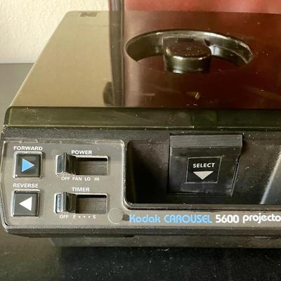 Vintage Kodak Carousel 5600 Projector