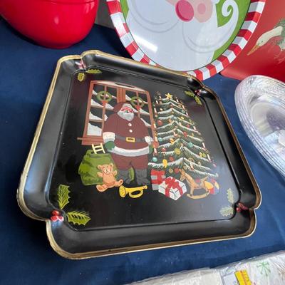 Christmas serve ware
