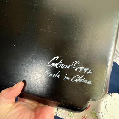 Christmas serve ware