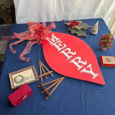 Wood Christmas decor