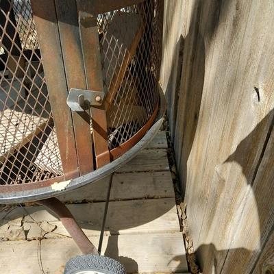 RAISED FIRE PIT