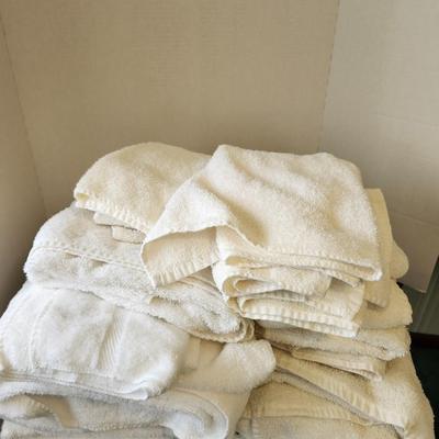 White towel lot