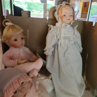Two vintage doll lot