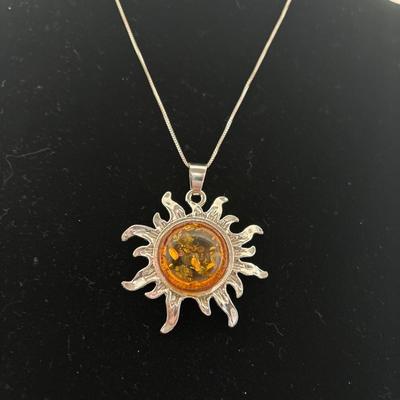 925 Sterling silver chain with Sunburst sun pendant