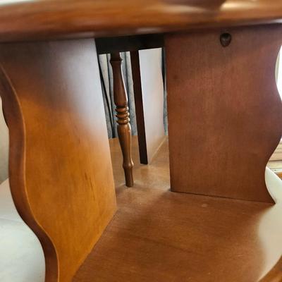 Vintage 2 Tier Round Wooden End Drum Table, Solid Oak Magazine Rack End Table / Side Table and lamp