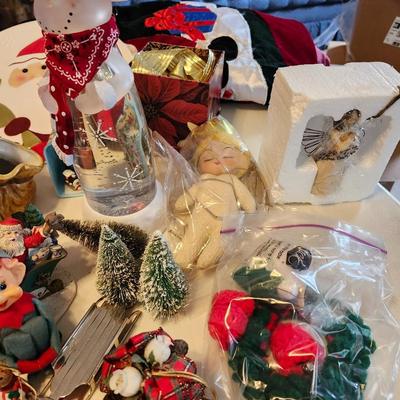 Christmas lot, some vintage