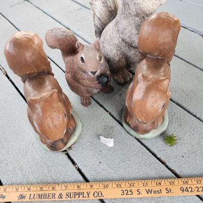 Outdoor decorations cement decorative 4 squirrels