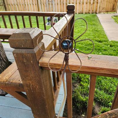 Outdoor decorations, Wagon Wheel Planter outdoor wall hangers