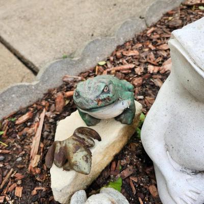 Outdoor decorations cement decorative Frogs and Turtle
