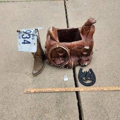 Outdoor decorations Saddle Planter, cowboy boot birdhouse and horseshoe wall hanger