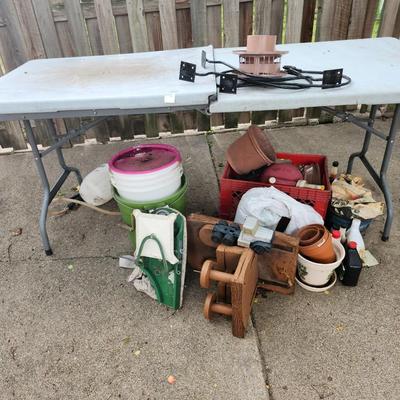 Miscellaneous Outdoor decorations