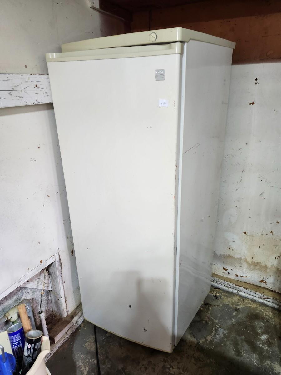 Kenmore stand up Freezer 57 by 22 by 22