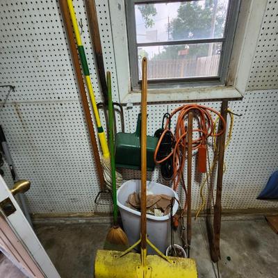 Outdoor tools and Equipment