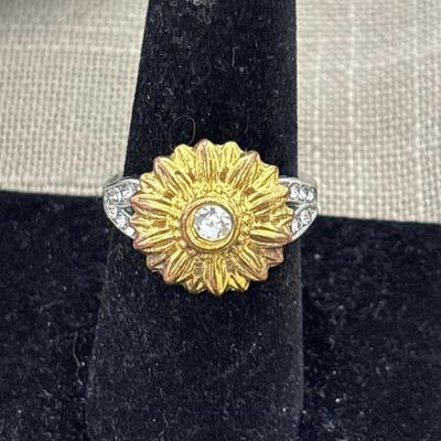 Silver tone yellow flower ring