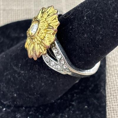 Silver tone yellow flower ring