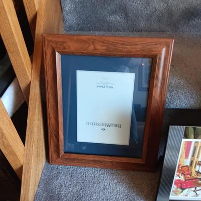 A GROUP OF QUALITY PICTURE FRAMES