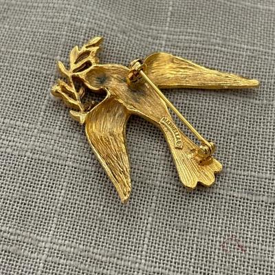 Gold tone Marbella bird pin