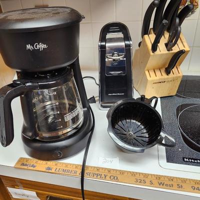 Coffee pot, knife with block and can operer