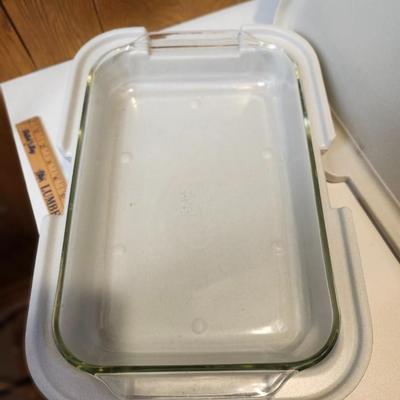 Kitchen lot including Pyrex, Casserole Dish Carrier, Glass Casserole Dishes, bowl etc