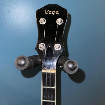 Vega- Banjo- Tenor #8-125668- 4-string
