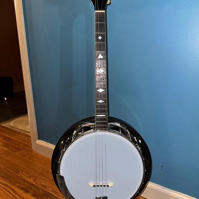 The Gibson- CN-0743-J-71880 4-String