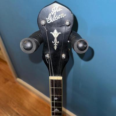 The Gibson- CN-0743-J-71880 4-String