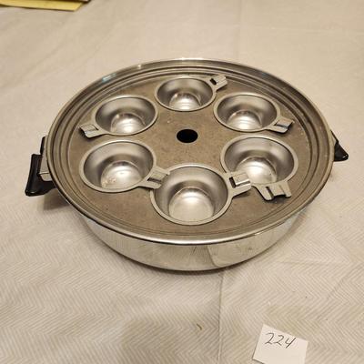 egg poaching pan