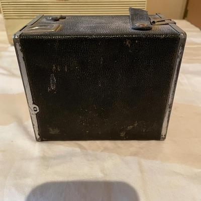 TOPP RPR-620 TRANSISTOR RADIO, ANSCO SHUR SHOT CAMERA VINTAGE CAMERA