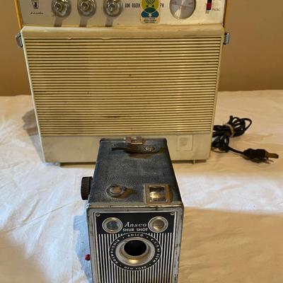 TOPP RPR-620 TRANSISTOR RADIO, ANSCO SHUR SHOT CAMERA VINTAGE CAMERA