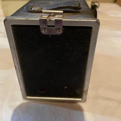 TOPP RPR-620 TRANSISTOR RADIO, ANSCO SHUR SHOT CAMERA VINTAGE CAMERA