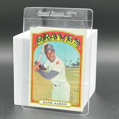 LOT 2: 1972 Topps Baseball Card Hank Aaron